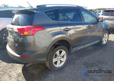 2013 Toyota Rav4 Xle z USA, uszkodzony, nr VIN JTMRFREV1DD001591